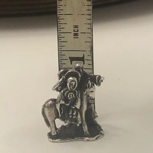 Very RARE retired James Avery pendant. Holy Family Joseph Mary & Jesus Nativity.